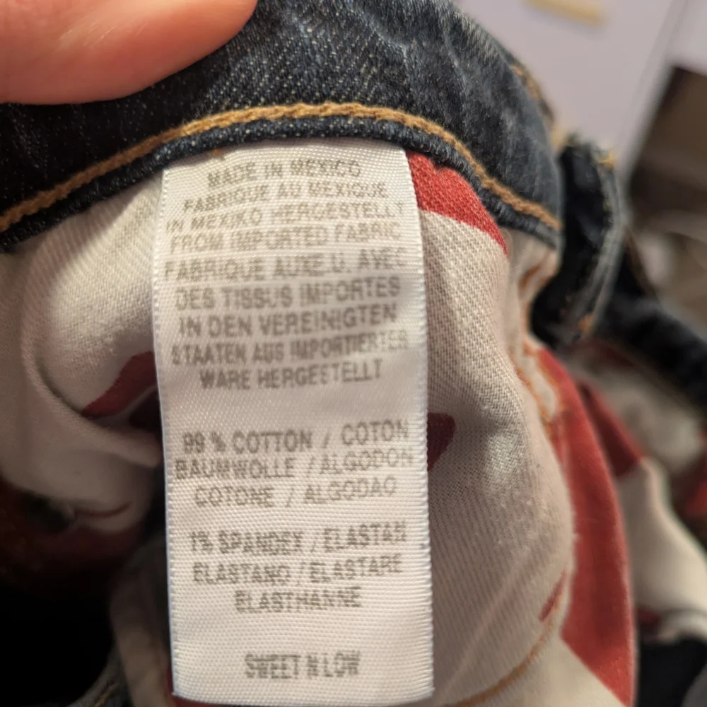Lucky Brand Sweet N Low Bootcut Jeans - Picture 7 of 8